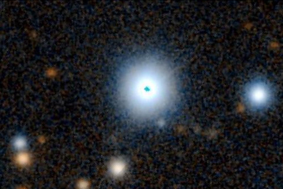 Astrônomo identifica fonte de sinal extraterrestre em estrela