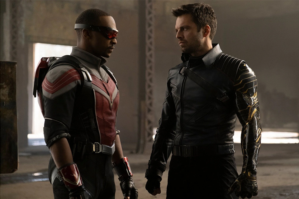 The Falcon and The Winter Soldier: foto revela novos uniformes dos heróis