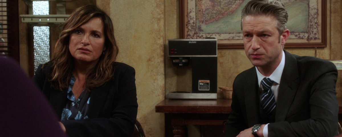 Imagem de: Law & Order: SVU 22x4: Barba volta para defender Mickey (Recap)
