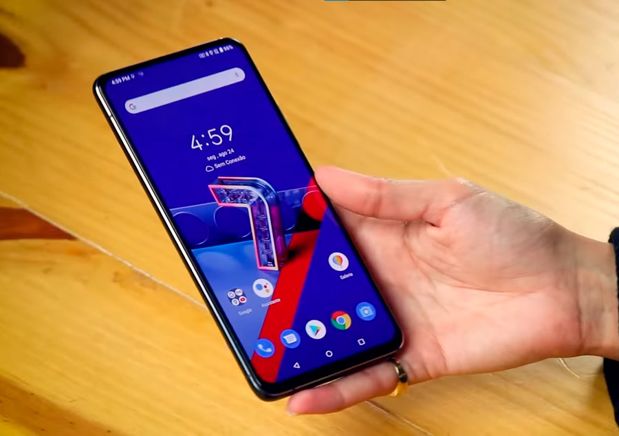 O Zenfone 7 não possui entalhes na tela