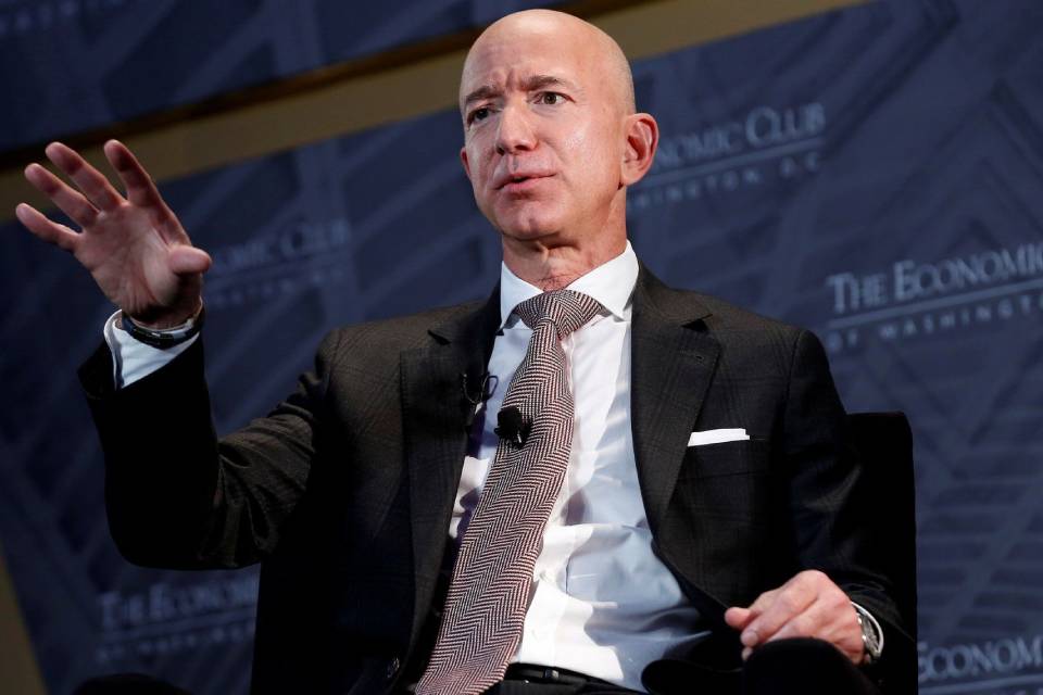 Jeff Bezos deixará o posto de CEO da Amazon ainda em 2021