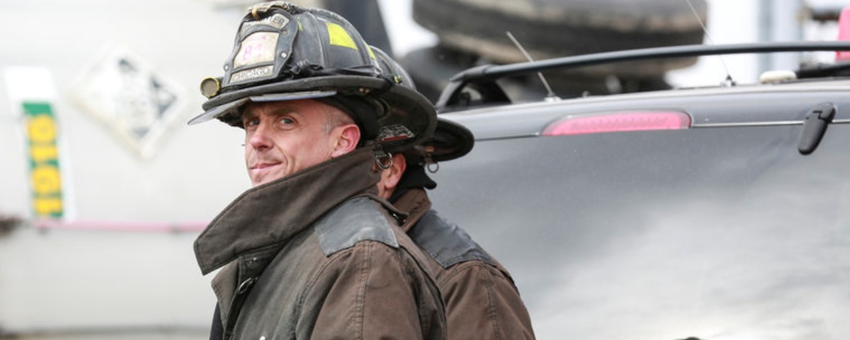 Imagem de: Chicago Fire 9x5: Cruz e Hermann ficam presos em elevador (Recap)