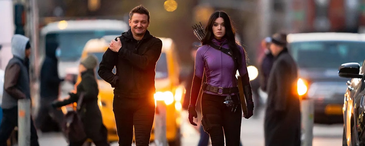 Imagem de: Gavião Arqueiro: fotos mostram Kate Bishop em ação na série da Marvel
