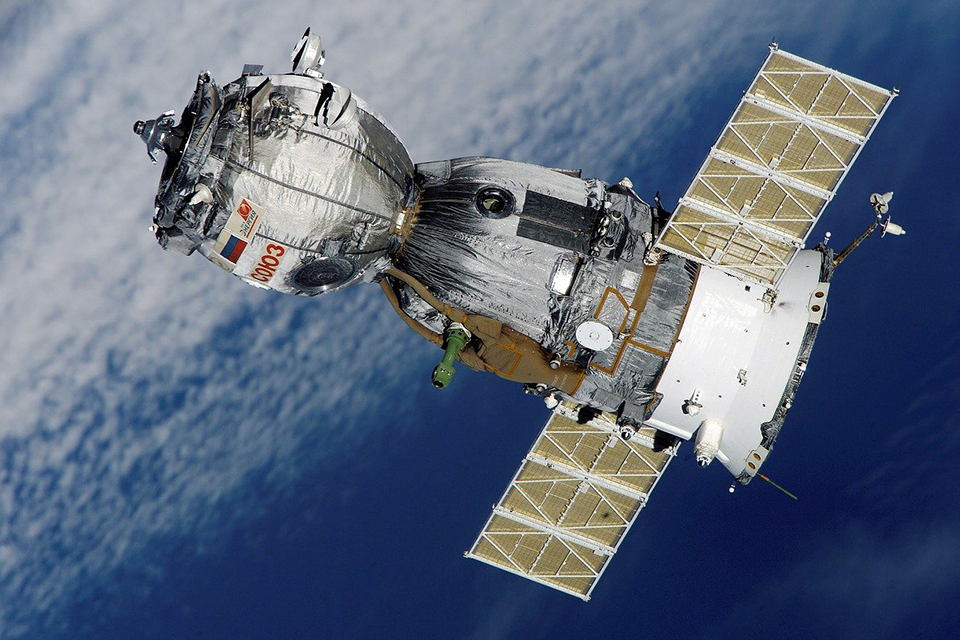 Conheça as diferentes funções de satélites na órbita da Terra