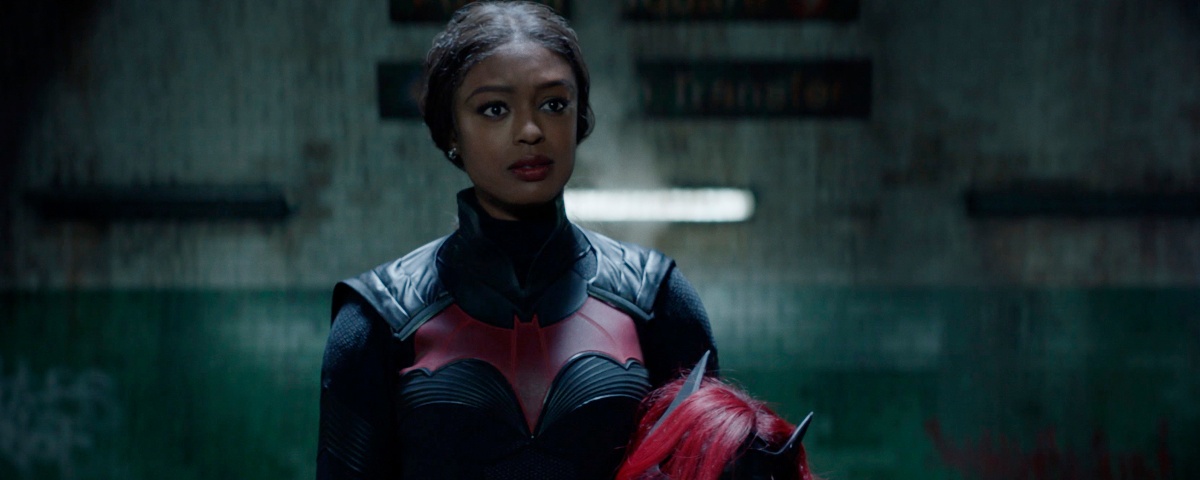 Imagem de: Batwoman 2x4: Ocean se torna um dos alvos de Alice (Recap)