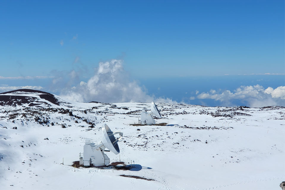 Vulcões do Havaí são tomados pela neve; veja imagens de satélite