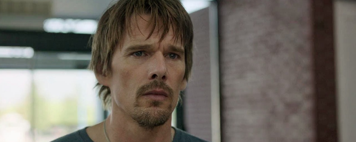 Imagem de: Cavaleiro da Lua: Ethan Hawke só aceitou papel por conta de Oscar Isaac