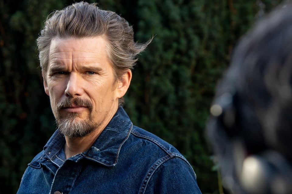 Cavaleiro da Lua: Ethan Hawke só aceitou papel por conta de Oscar Isaac