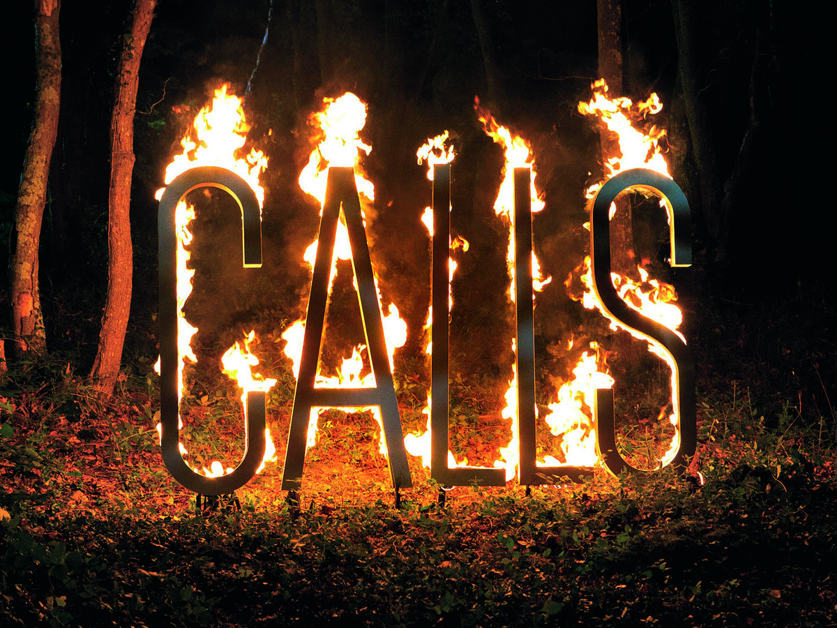 Imagem de: Calls: série da Apple TV+ ganha trailer e elenco