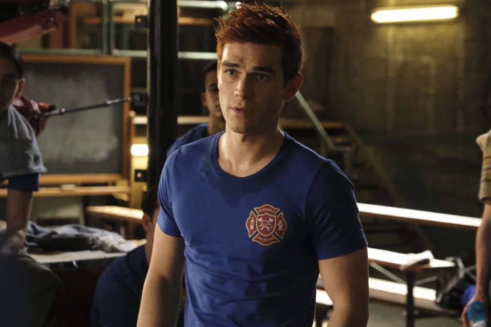 Riverdale 5x7: Archie quer montar um novo corpo de bombeiros (recap)