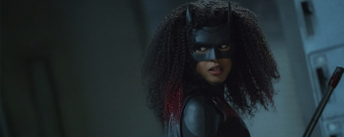 Imagem de: Batwoman: Mascará Negra aparece pela primeira vez na 2ª temporada (promo)