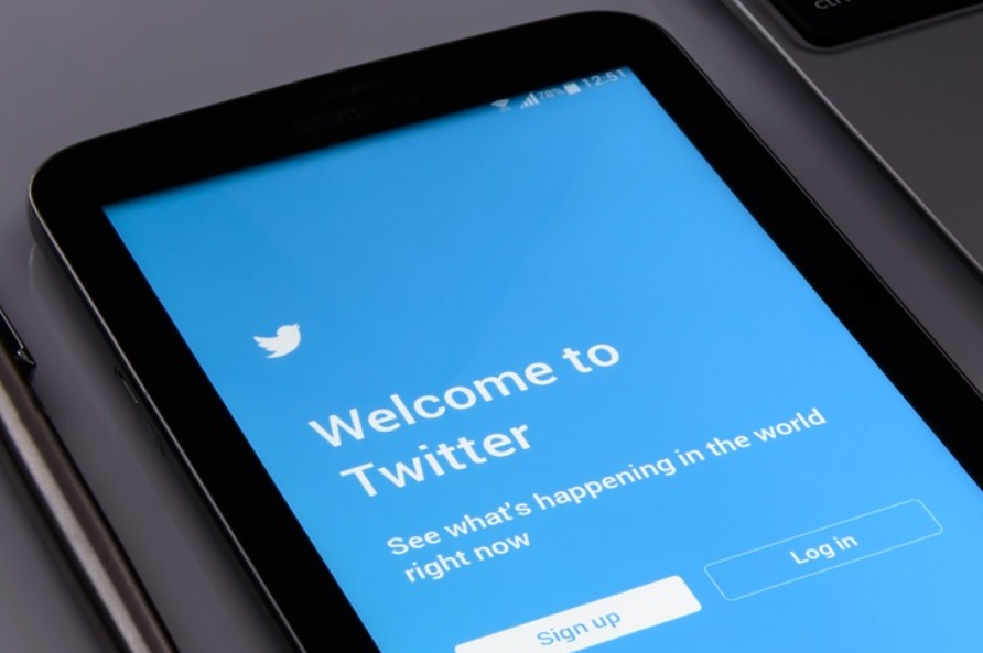 Twitter cogitou comprar o aplicativo Clubhouse por US$ 4 bilhões