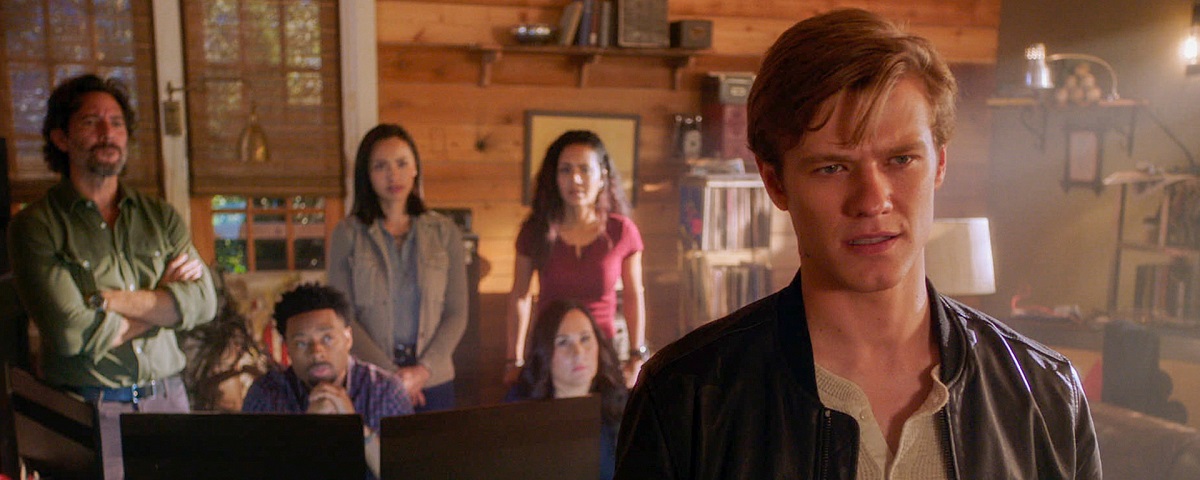 Imagem de: MacGyver: série é cancelada na 5ª temporada; ator se pronuncia!