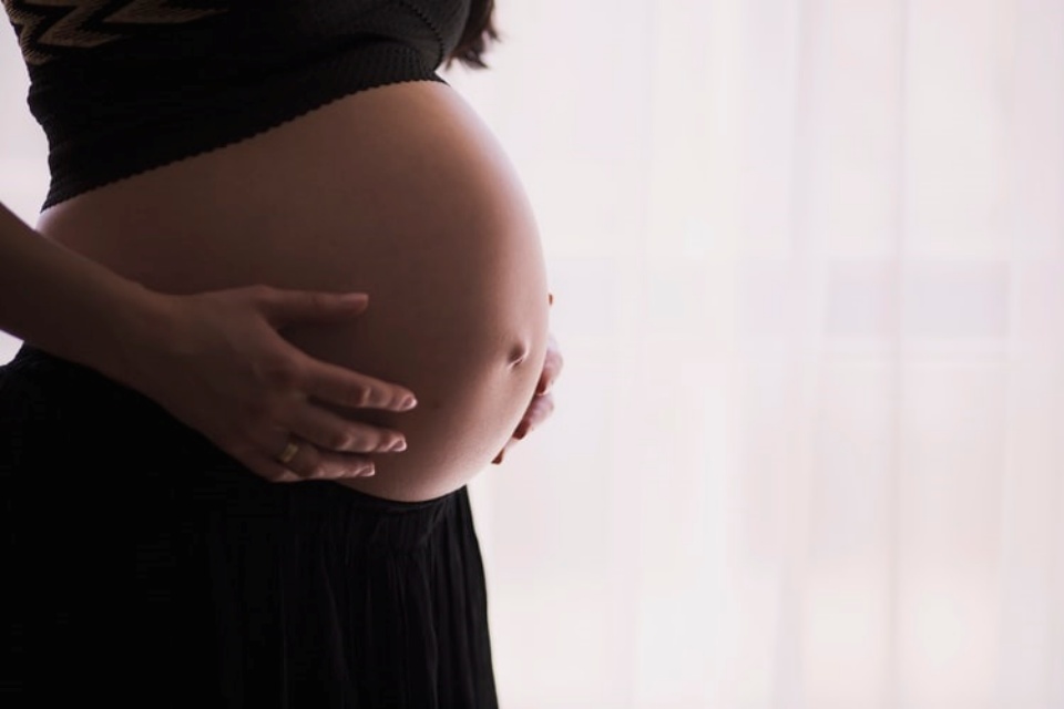 Ministério da Saúde recomenda adiar a gravidez durante a pandemia