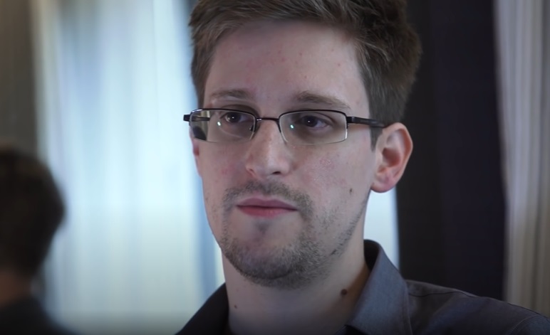 NFT de Edward Snowden é vendida por mais de US$ 5,5 milhões