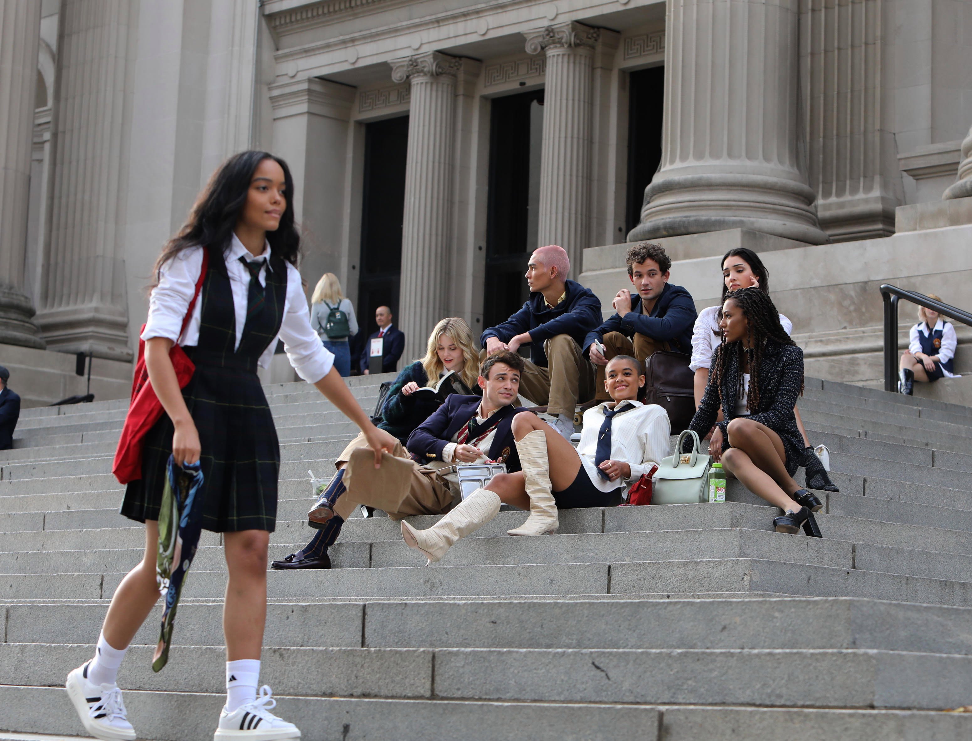 Imagem de: Gossip Girl: reboot da série já tem data de estreia; confira!