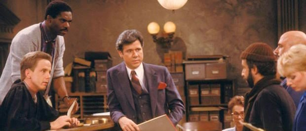 Imagem de: Night Court: atriz de The Big Bang Theory estrelará revival da série