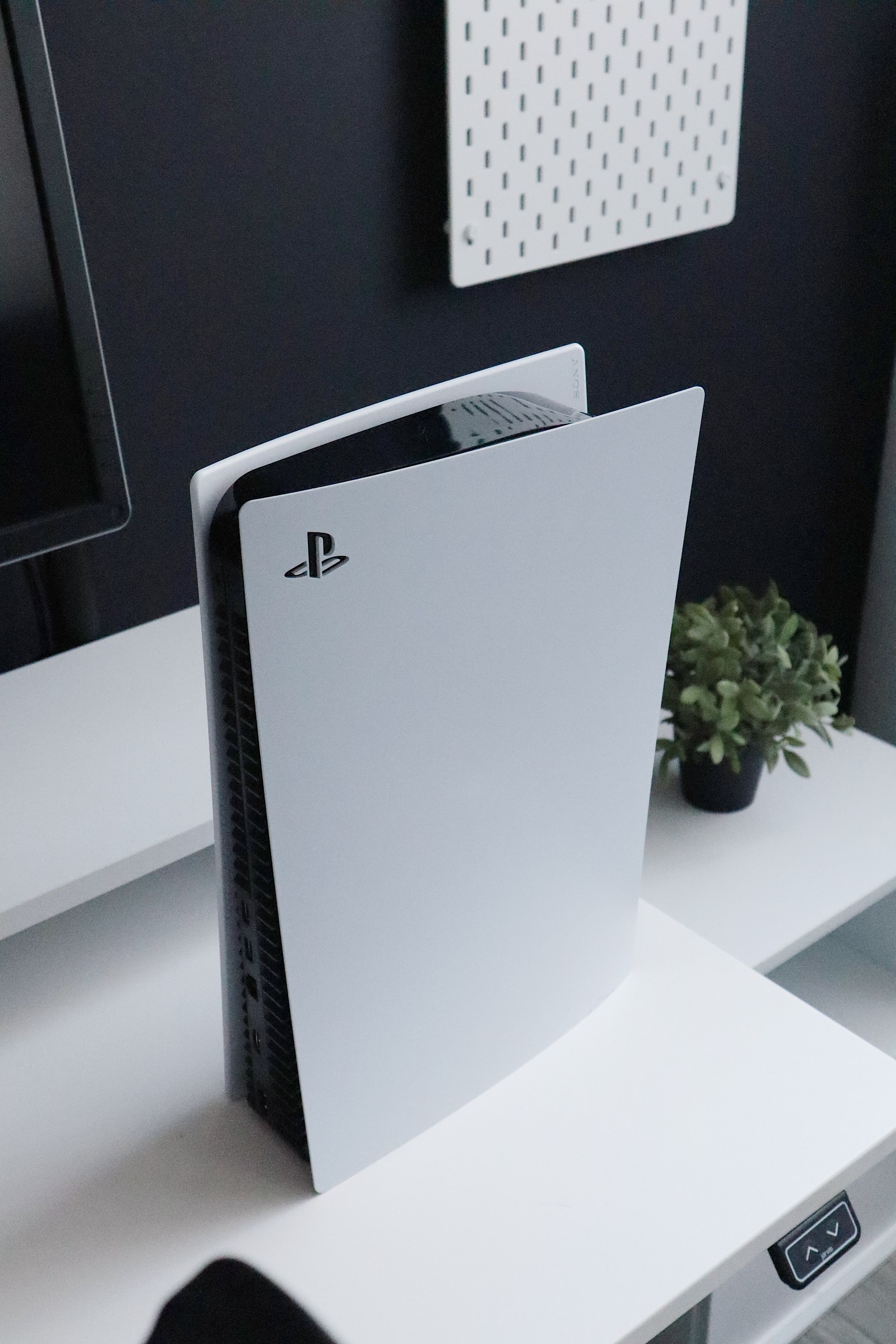 O redesenho do console PlayStation 5 da Sony deverá ser lançado em 2022 com  processador AMD semicustom de 6 nm -  News