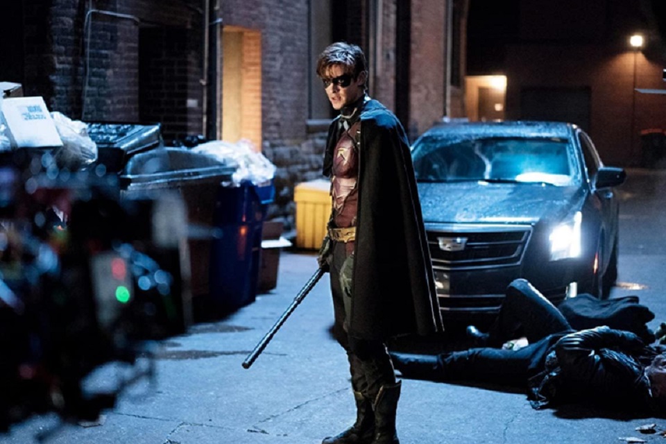 Imagem de: Titãs 3ª temporada: série da DC revela fotos inéditas do Asilo Arkham