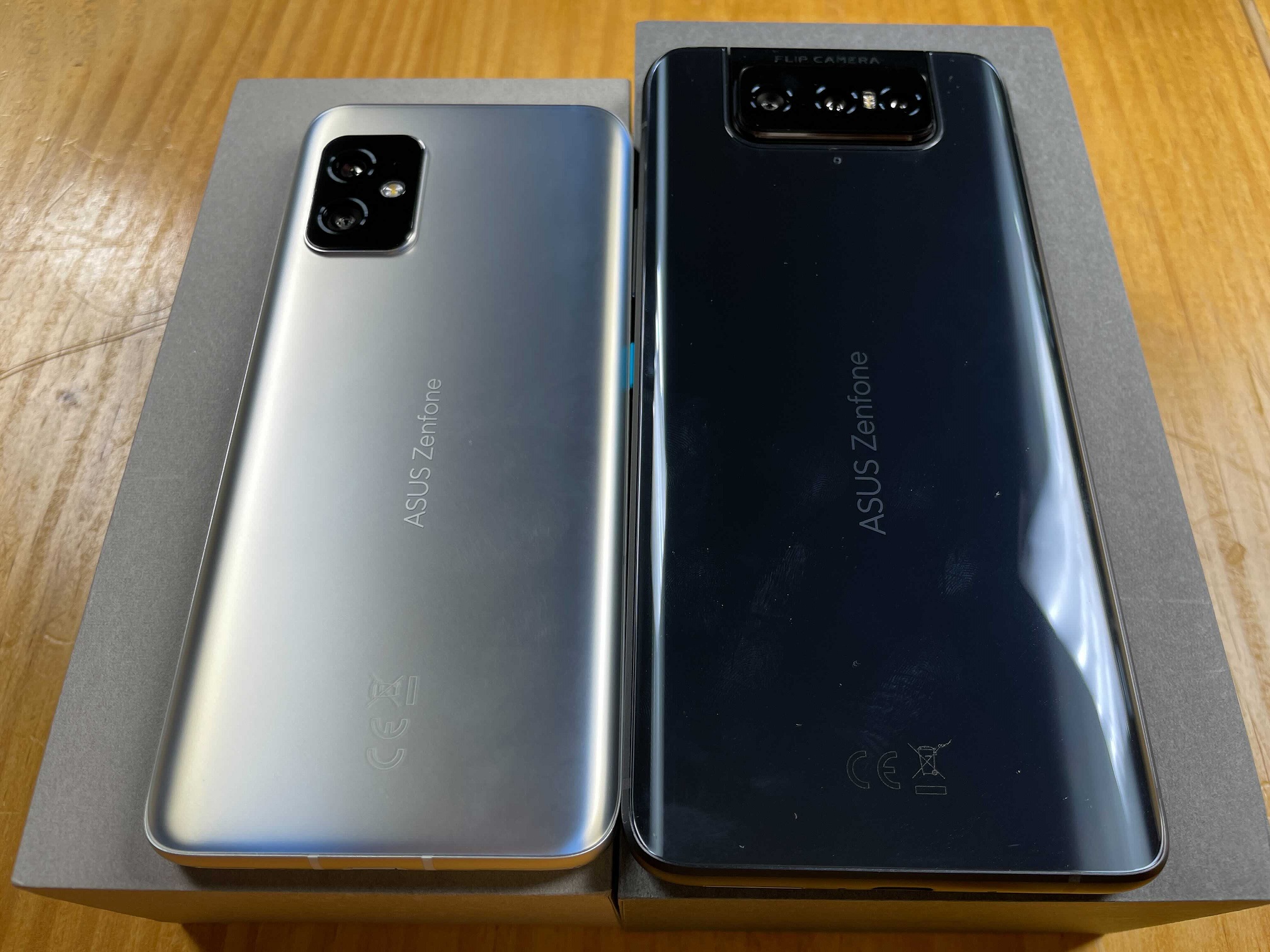 Smartphones Zenfone 8 e 8 Flip