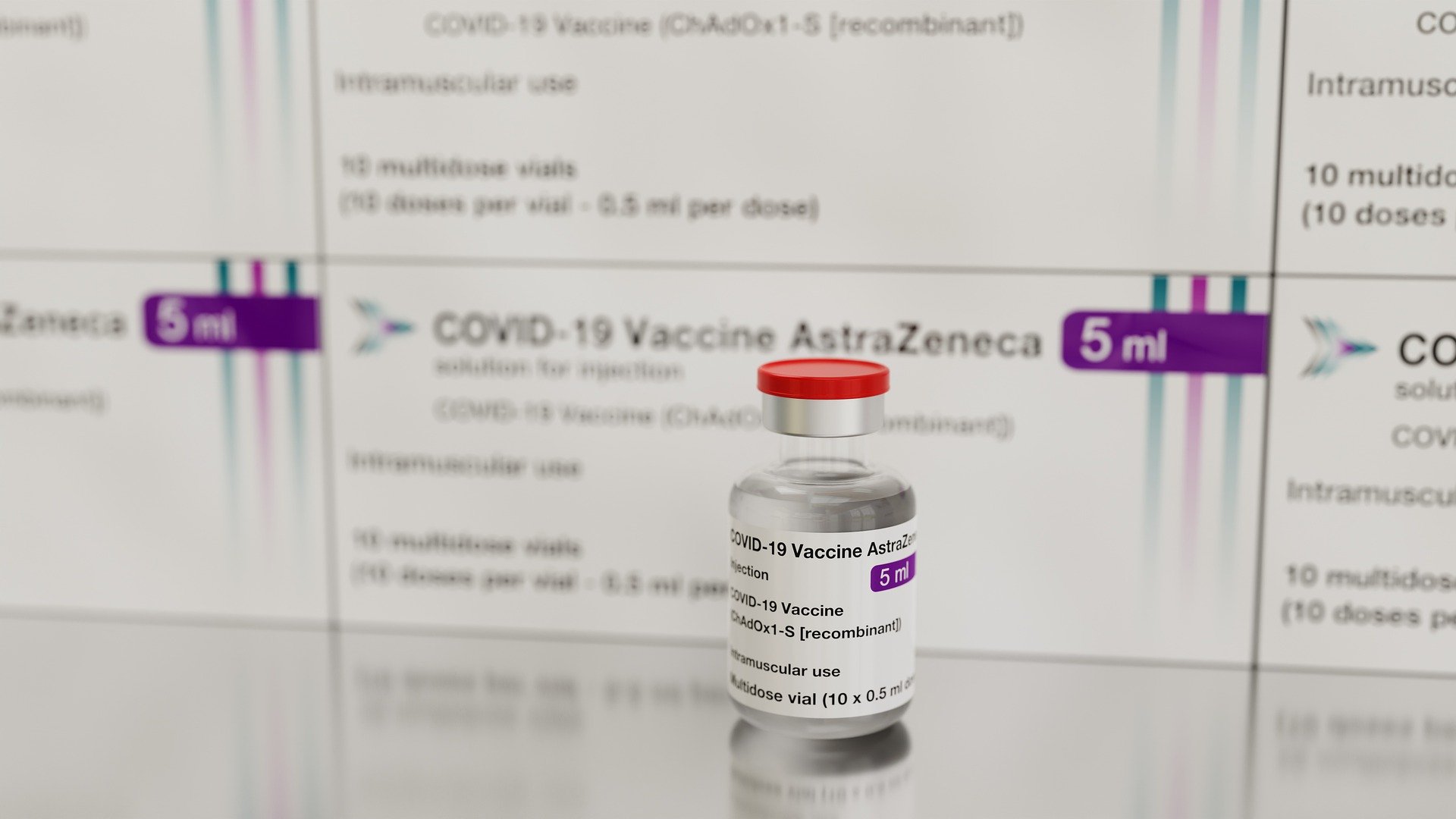 Covid-19: Fiocruz recebe insumo para produzir 12 mi de doses de vacina