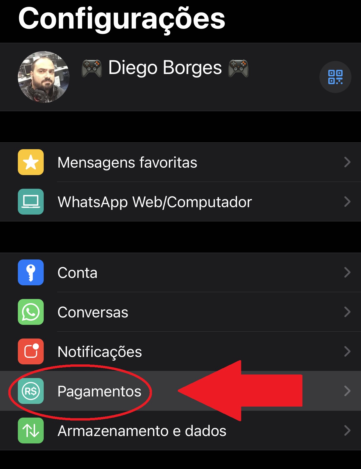 Nas configurações do seu Whatsapp, vá na opção "Pagamento"