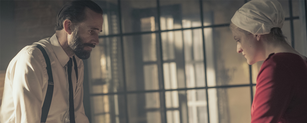 Imagem de: The Handmaid's Tale 4x10: último episódio terá Fred solto (promo)