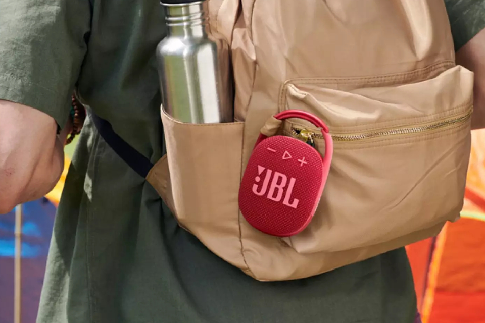 JBL Clip 4, nova caixa de som portátil e resistente, chega ao Brasil