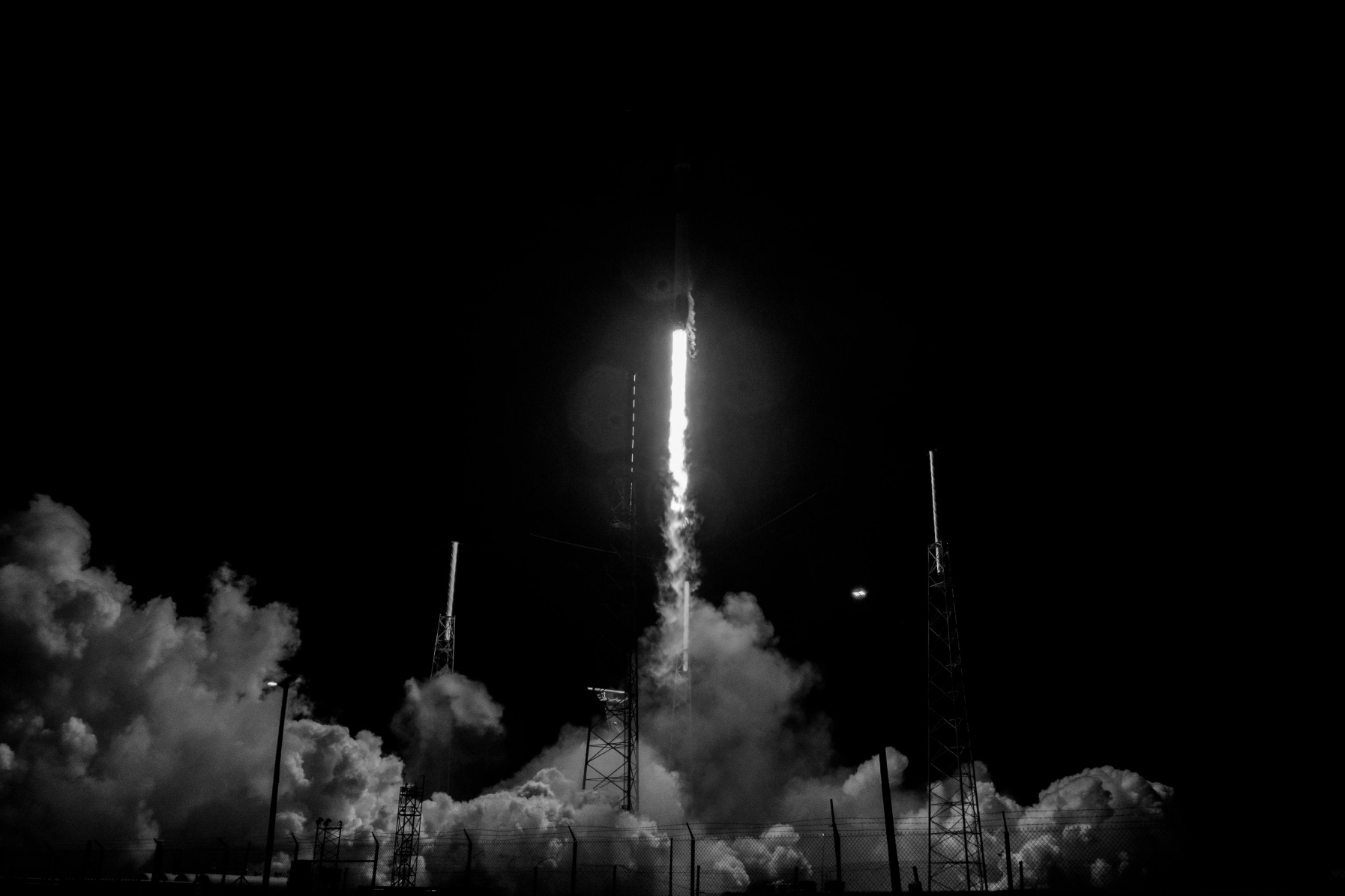 SpaceX: como acompanhar o lançamento da Missão GPS-III hoje (17)
