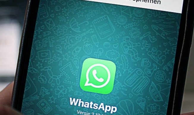 WhatsApp passa a esconder status de 'online' de perfis comerciais