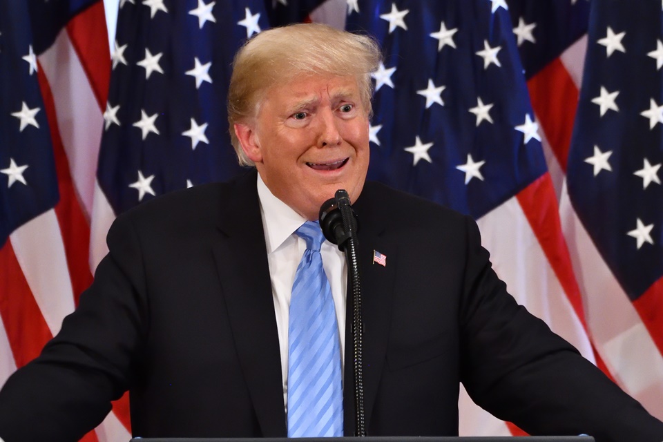 Donald Trump processa Google, Facebook e Twitter por 'censura' - Vimarsana News