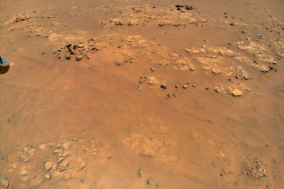 Helicóptero Ingenuity envia fotos intrigantes de locais em Marte