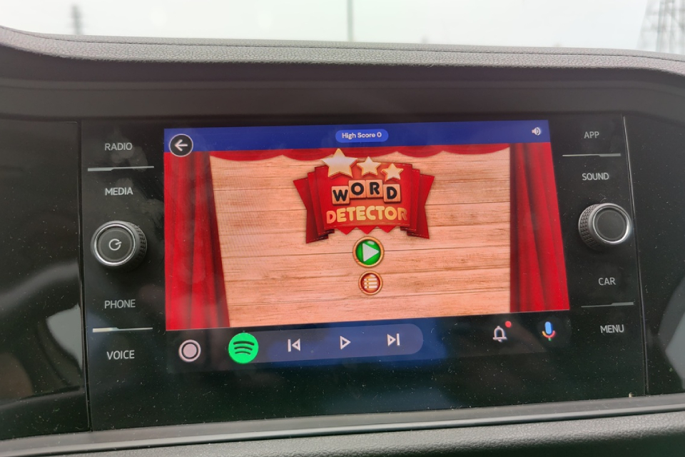 Android Auto: versão beta recebe suporte para jogos