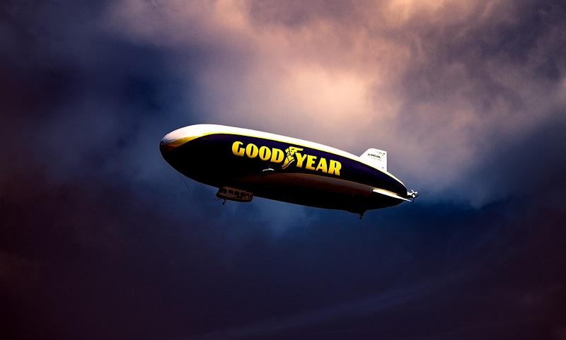 Em 1925, a Goodyear Tire & Rubber Company começou a construir dirigíveis para fins publicitários. (Fonte: Pixabay/Reprodução)