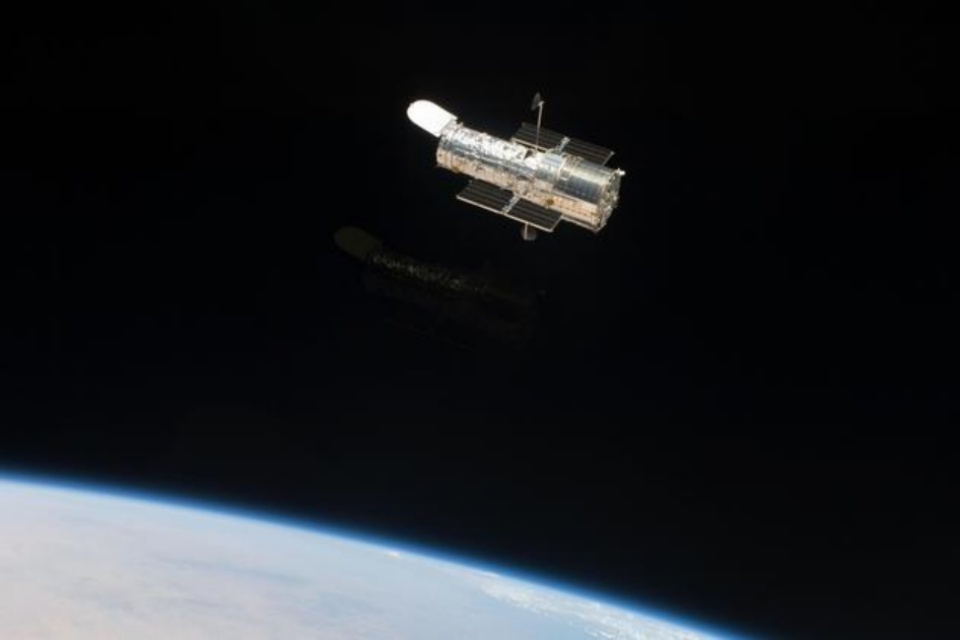 NASA descobre possível causa da falha no telescópio Hubble