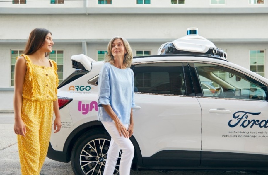 Ford e Lyft anunciam táxis autônomos em Miami para 2021