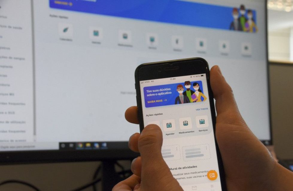 Emissão de Certificado de Vacina contra covid-19 é gratuita e pode ser realizada pela internet. (Fonte: Agência Brasil/Reprodução)