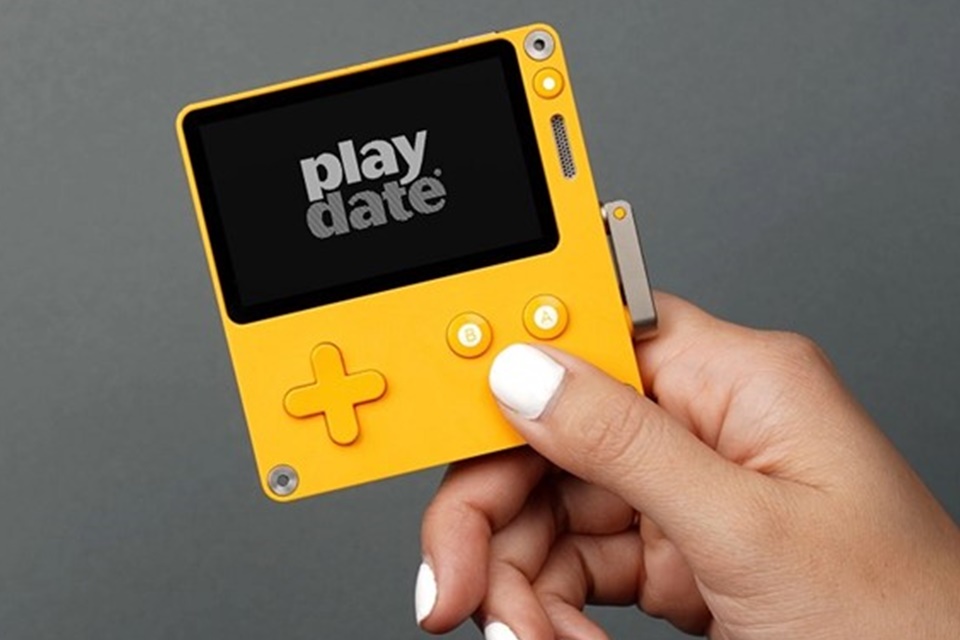 Imagem de: Playdate: console portátil já vendeu todo estoque de 2021