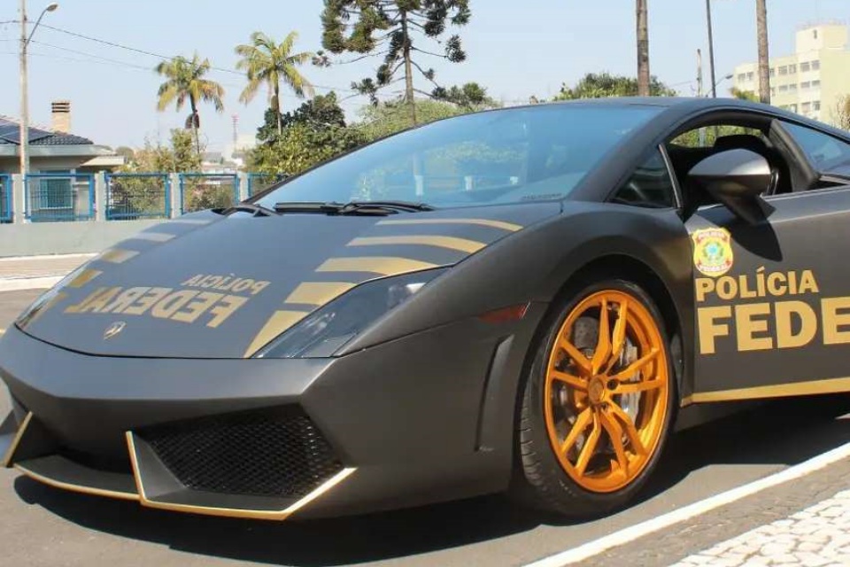 Lamborghini do 'Rei do Bitcoin' vira carro da Polícia Federal