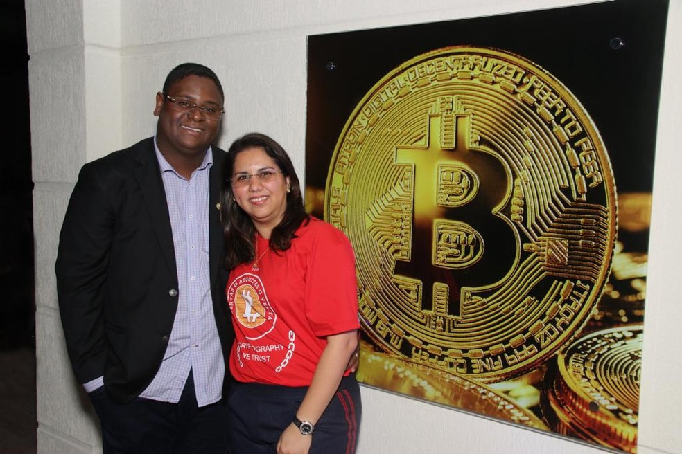 Mulher e sócia do "faraó dos bitcoins" sacou R$ 1 bilhão em criptoativos e fugiu do país, aponta MPF. (Fonte: G1/Reprodução)