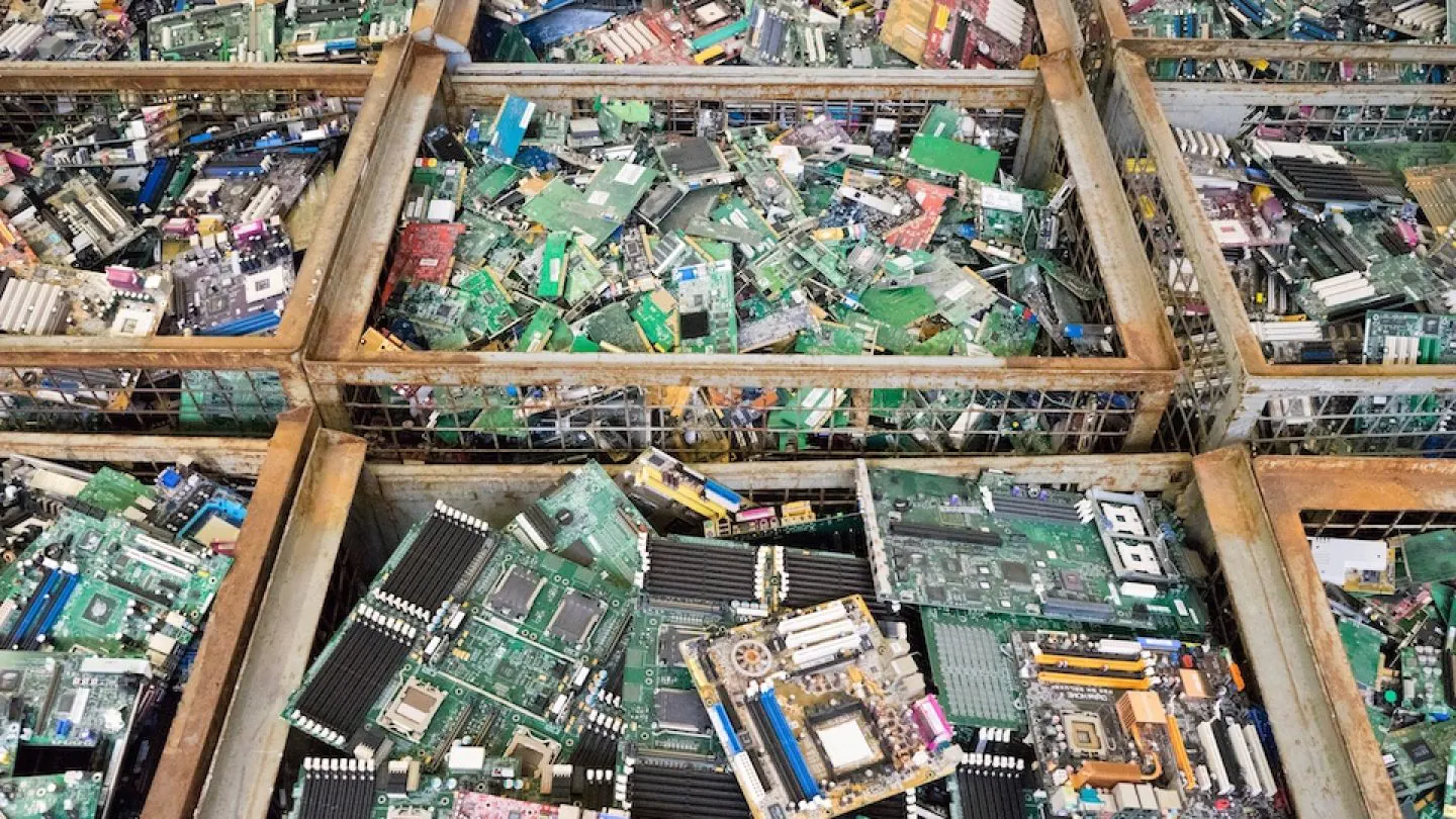 Os resíduos eletrônicos de mineração são equivalentes ao descarte de dispositivos da Holanda.