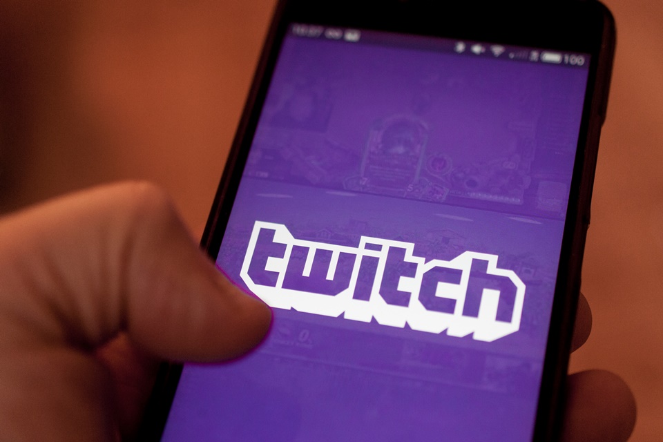Vazamento na Twitch revela pagamentos milionários a streamers