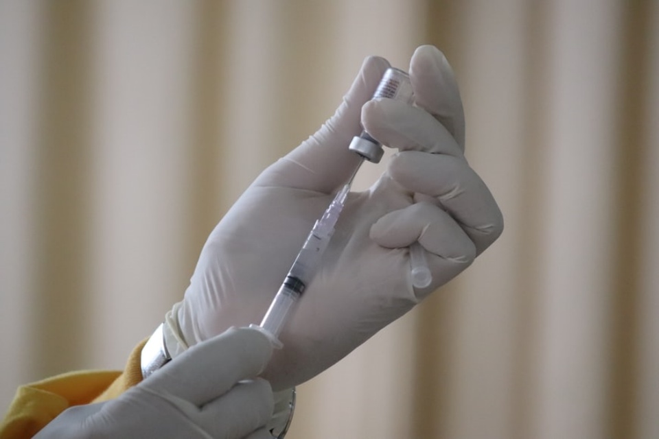 IBM suspendará pagamentos de funcionários que não se vacinarem