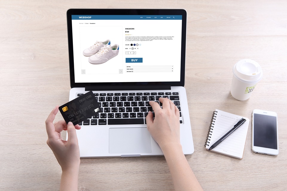 Plataforma vaza 1,7 bilhão de dados sensíveis de e-commerces no Brasil