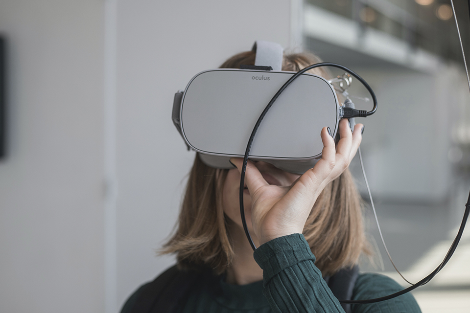 Meta Quest: marca Oculus de headsets VR será substituída