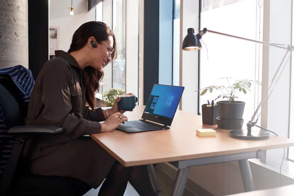 Microsoft lança Windows 10 21H2: veja o que muda na atualização