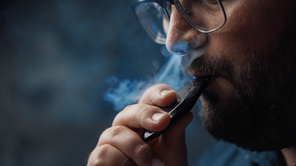 Vaping: cigarro eletrônico faz aumentar chances de ter disfunção erétil