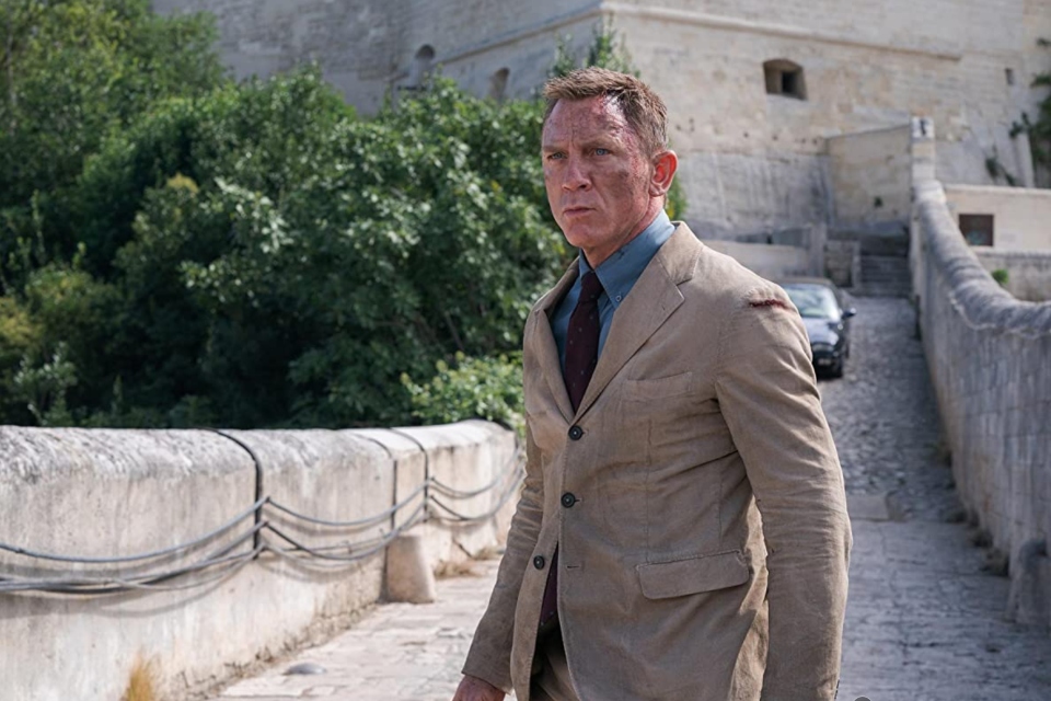 007: James Bond deve continuar sendo homem, diz produtora da franquia