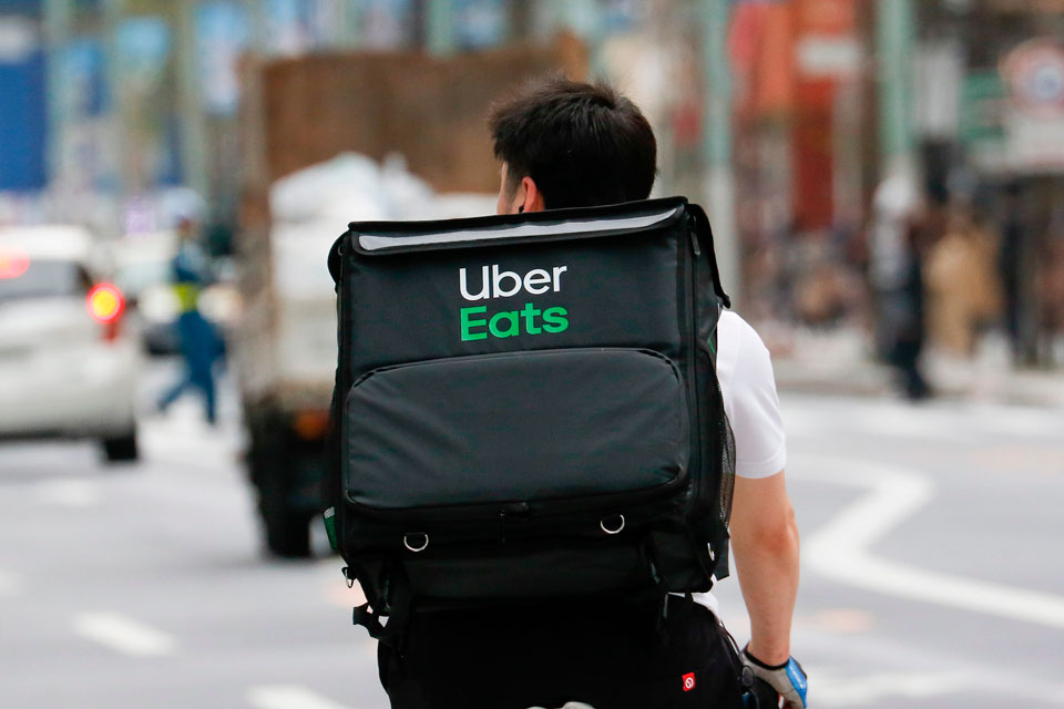 Uber Eats encerra serviço de entregas para restaurantes no Brasil 26