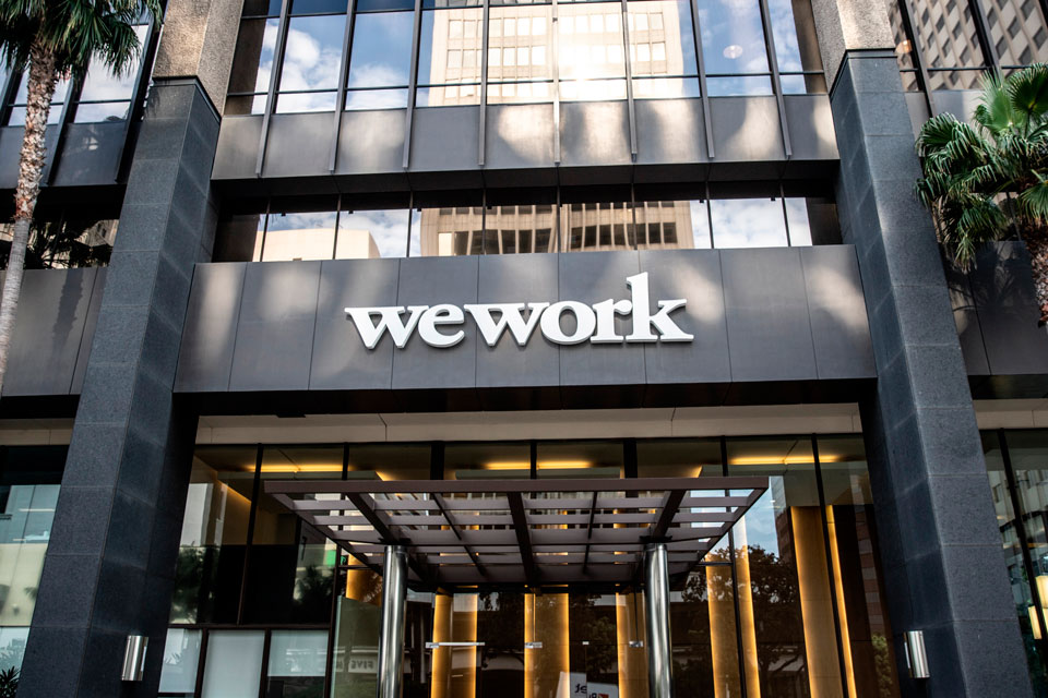 Coworking: conheça a WeWork, startup que virou série do Apple TV+